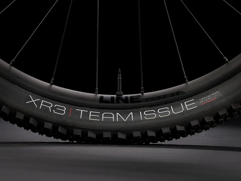 TREK Powerfly 7 625Wh Gen 3 Electric Mountain Bike in Dark Prismatic and Black-7